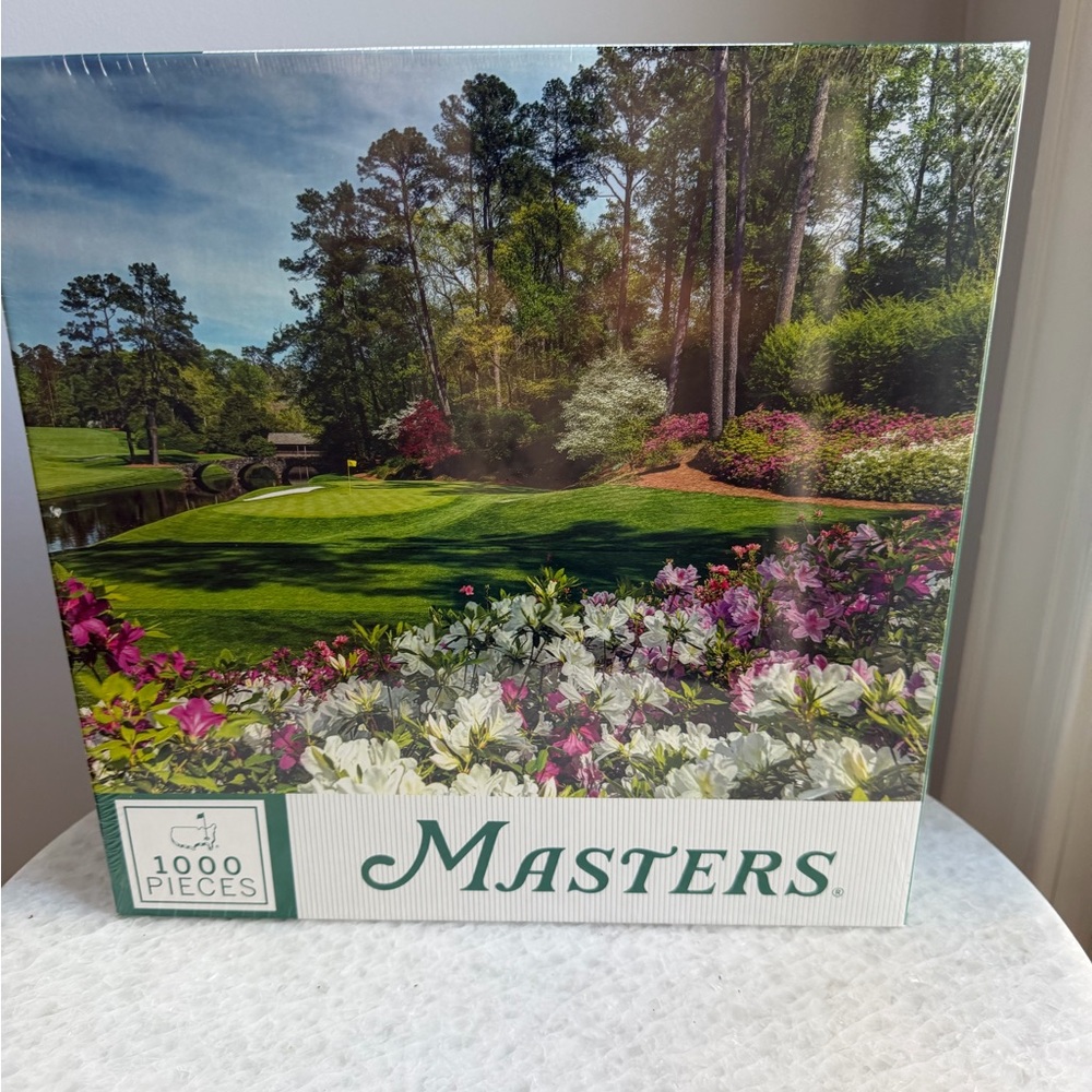 Masters Azalea  hole #13 1000 pc puzzle